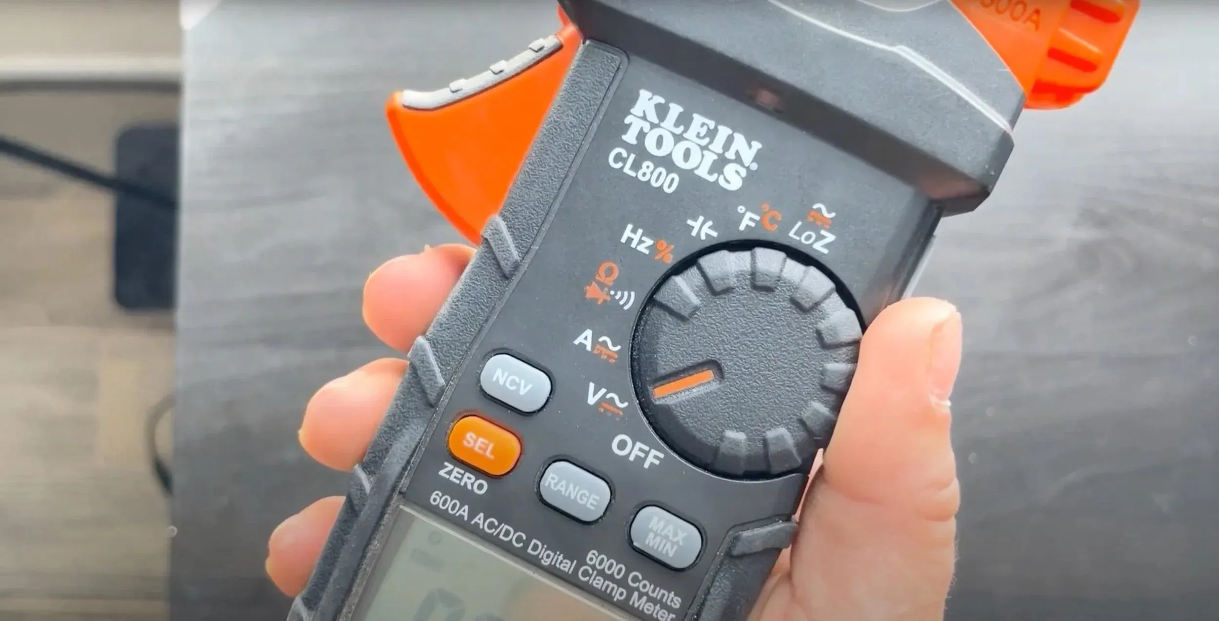 Klein Tools CL800.webp