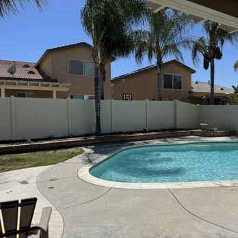 Tan vinyl, Fencing