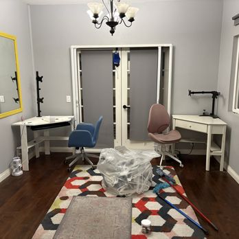 This is what the dining room look like before.