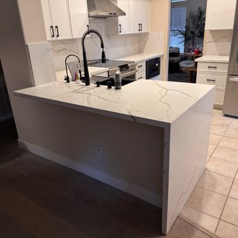 Waterfall edge and countertop extension